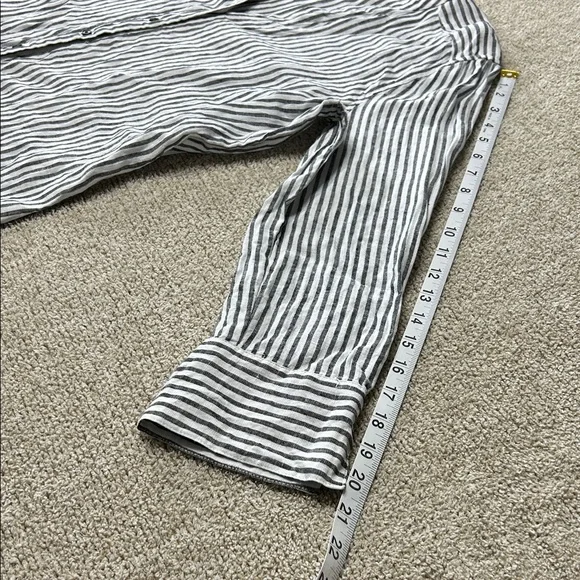Vince Camuto Black and White Striped Button Down Shirt 3/4 Sleeves 100% Linen - Picture 4 of 7